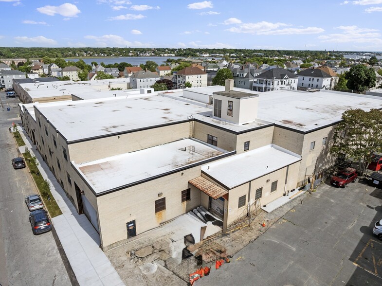More Photos Of 229 Coffin Ave, New Bedford Manufacturing For Lease