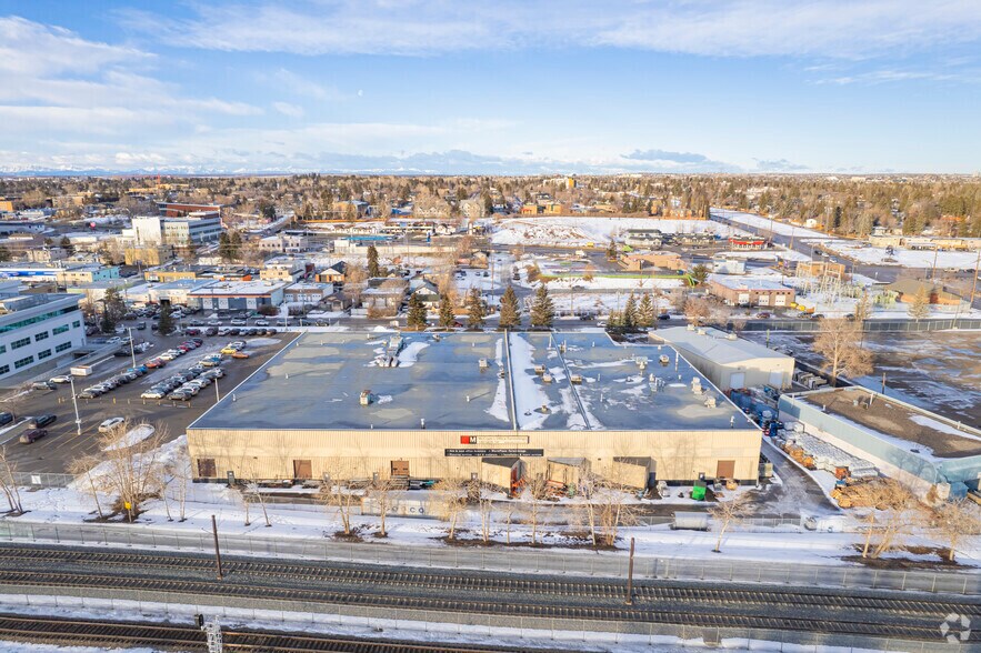 More Photos Of 5310 1st St SW, Calgary Warehouse For Sale
