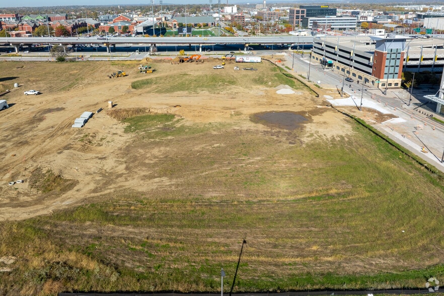 Primary Photo Of 301 N 19th St, Omaha Apartments For Lease