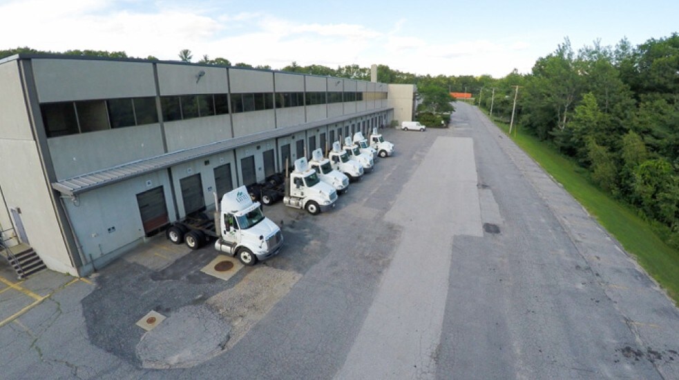 More Photos Of 88 Huntoon Memorial Hwy, Leicester Distribution For Lease