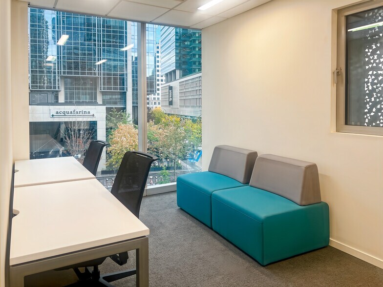 More Photos Of 410 W Georgia St, Vancouver Coworking Space