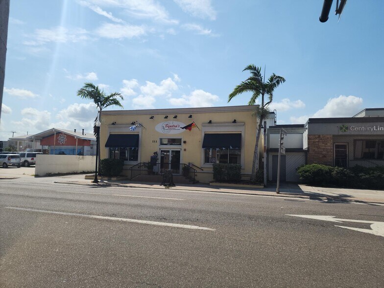 More Photos Of 111 W Olympia Ave, Punta Gorda Restaurant For Sale