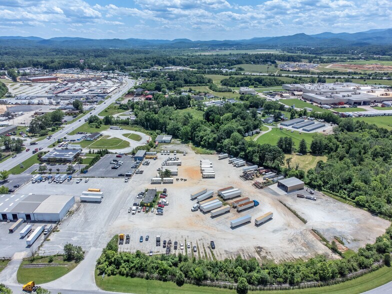 More Photos Of 5045 Hendersonville Rd, Fletcher Land For Lease