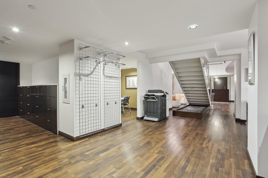 More Photos Of 730 17th St, Denver Office For Sale