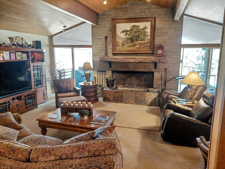 More Photos Of Driver 152, Orosi Land For Sale