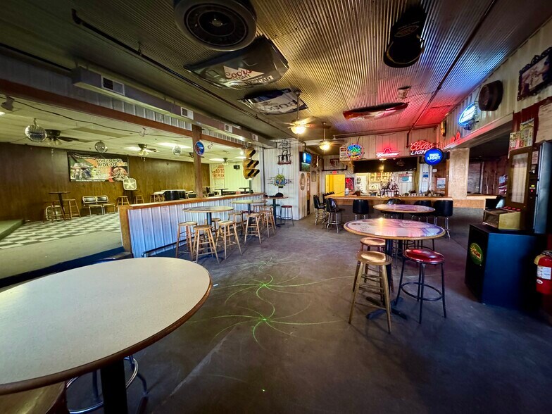 More Photos Of 503 E Main St, Medaryville Restaurant For Sale