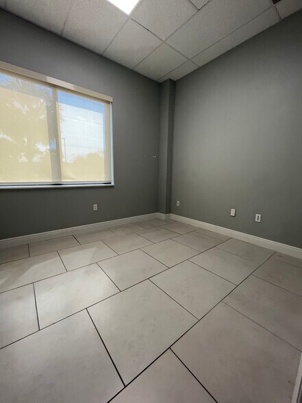 More Photos Of 4201 W Dr. Martin Luther King Jr. Blvd, Tampa Storefront Retail Office For Lease