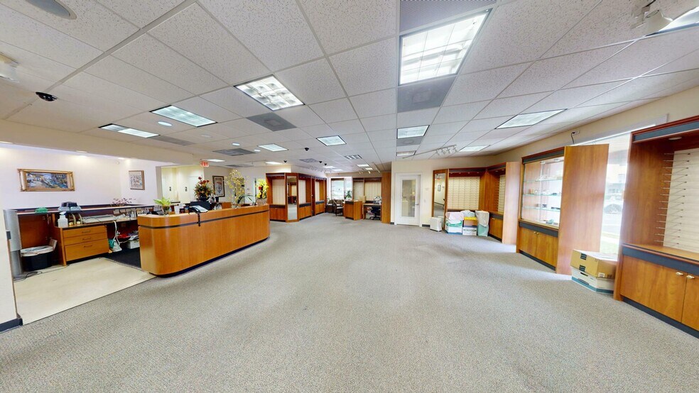 More Photos Of 818 E Colonial Dr, Orlando Medical For Sale