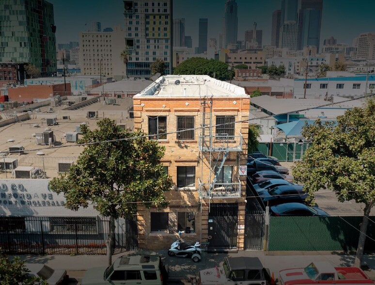 Primary Photo Of 553 Stanford Ave, Los Angeles Apartments For Sale