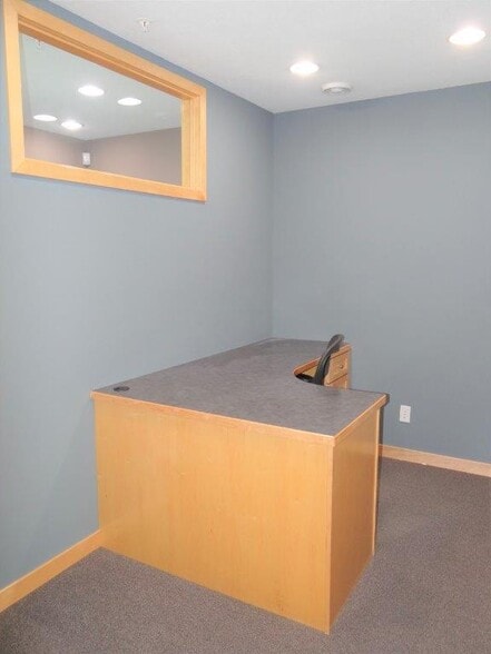 More Photos Of 801-809 Meander Ct, Medina Loft Creative Space For Lease