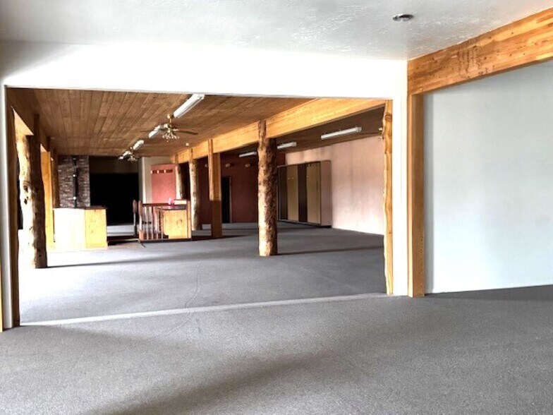 More Photos Of 17602 Highway 145, Dolores Warehouse For Sale