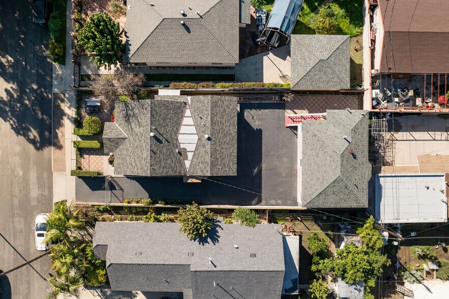 More Photos Of 2351 Cabot St, Los Angeles Apartments For Sale