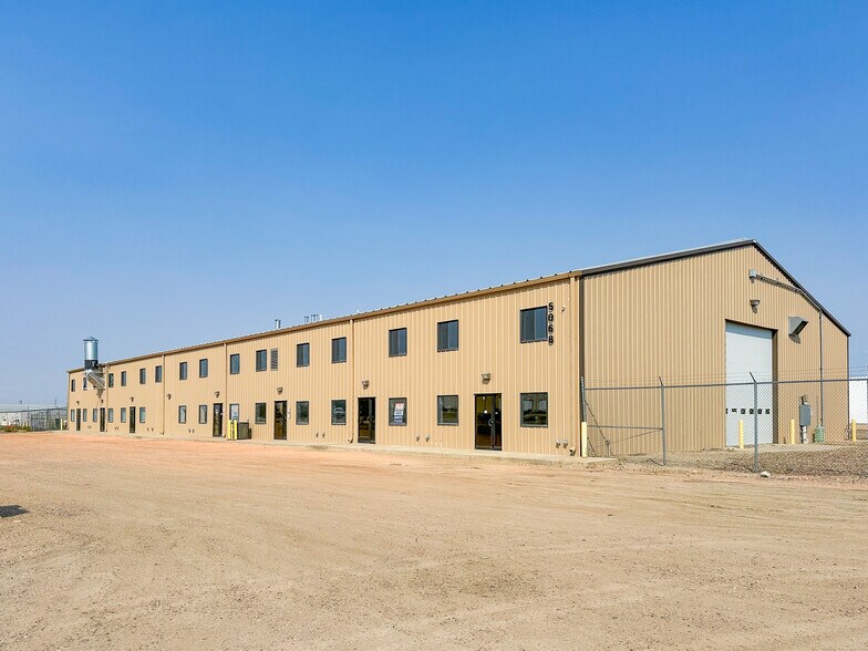 More Photos Of 5066 Owan Industrial Park Dr, Williston Warehouse For Lease