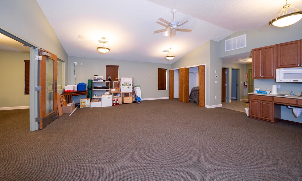 More Photos Of 3430 Colwell Ave, Tampa Religious Facility For Sale