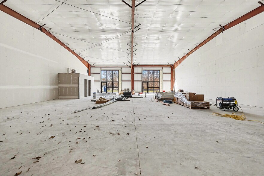 More Photos Of 3406 Shannon Park Dr, Fredericksburg Warehouse For Sale