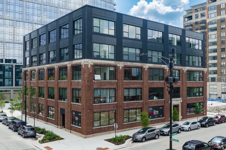 Primary Photo Of 871 N Franklin St, Chicago Apartments For Lease