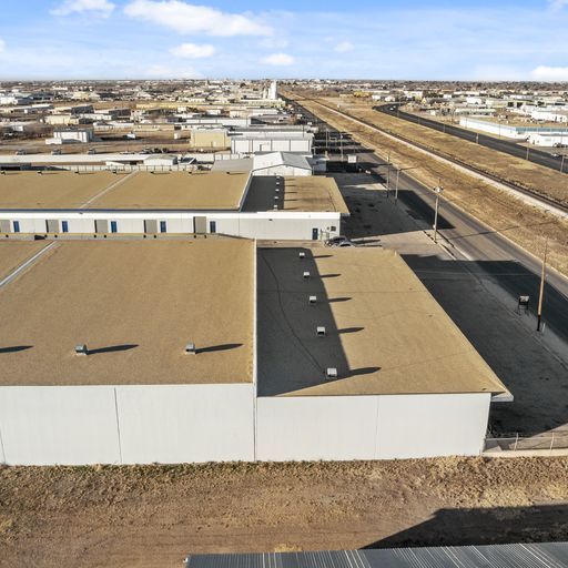 More Photos Of 2703 W Industrial Ave, Midland Warehouse For Lease