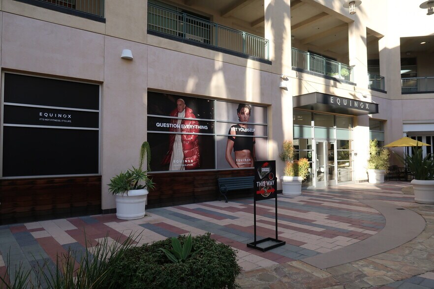 More Photos Of 520 Deep Valley Dr, Rolling Hills Estates Hospital For Lease