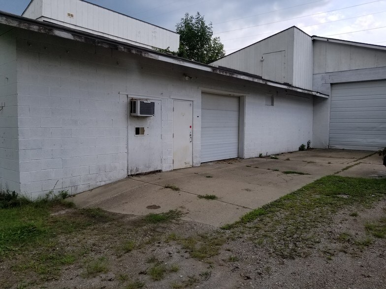 More Photos Of 1769-1781 Cadillac Ave, Ypsilanti Warehouse For Sale