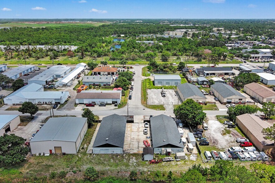 More Photos Of 7731 Industrial Rd, Melbourne Warehouse For Lease