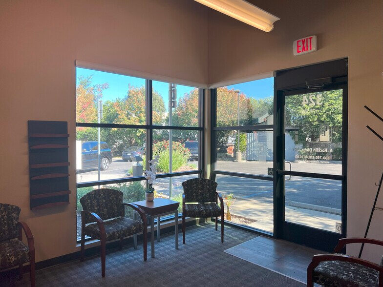 More Photos Of 324 Madson Pl, Davis Medical For Lease