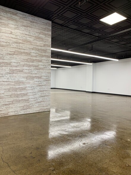 More Photos Of 615 S Front St, Mankato Storefront Retail Office For Lease