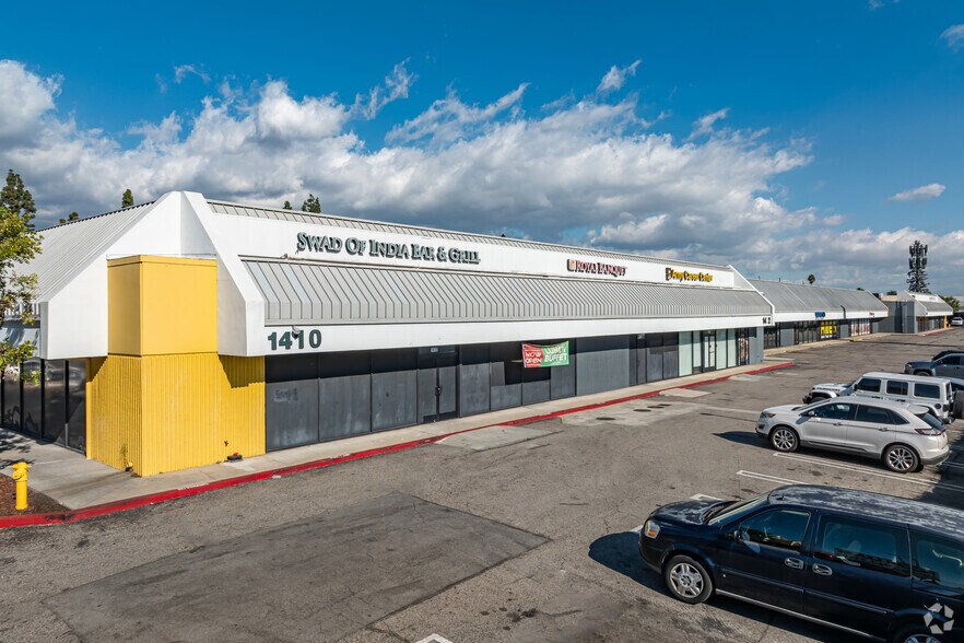 More Photos Of 1348-1438 W 7th St, Upland Unknown For Lease