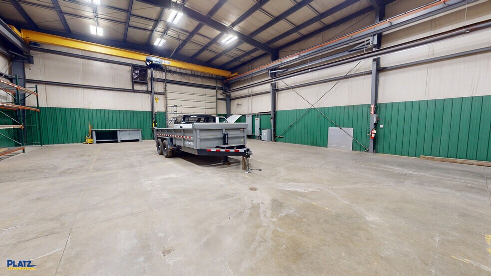 More Photos Of 1370 Wardingley Ave, Columbiana Warehouse For Lease