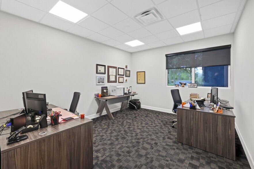 More Photos Of 10055 Yamato Rd, Boca Raton Medical For Sale