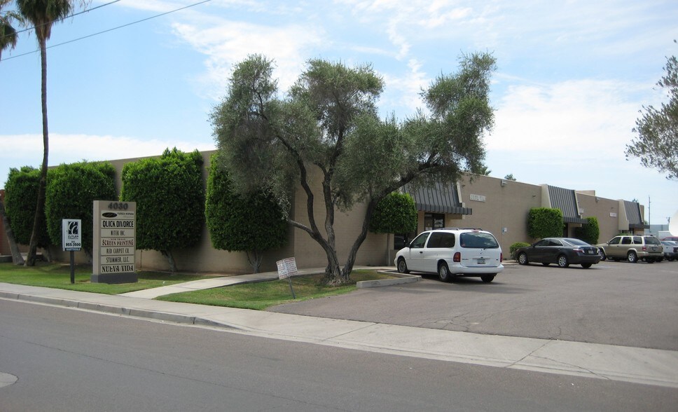 More Photos Of 4030 N 27th Ave, Phoenix Warehouse For Lease