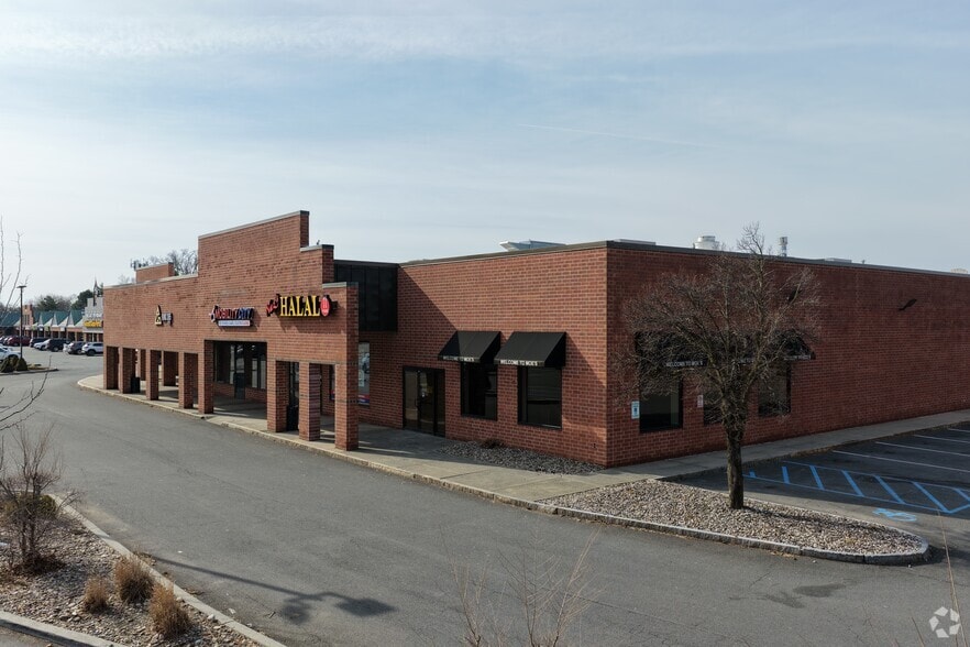 More Photos Of 1770 Central Ave, Colonie Unknown For Lease