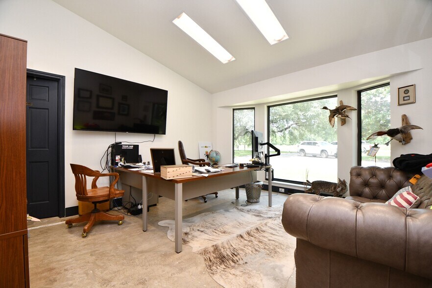 More Photos Of 34507 FM 1093, Simonton Land For Lease