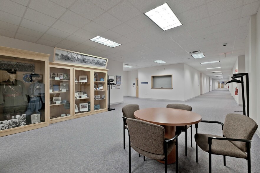 More Photos Of 45 Commerce Dr, Augusta Office For Lease