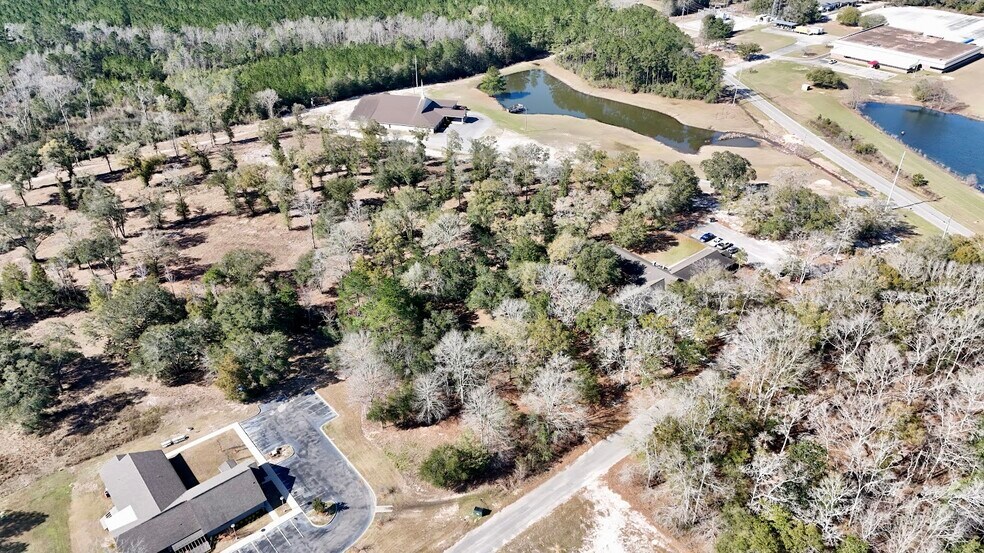 More Photos Of 100 W Lake Professional Park, Geneva Assisted Living For Sale