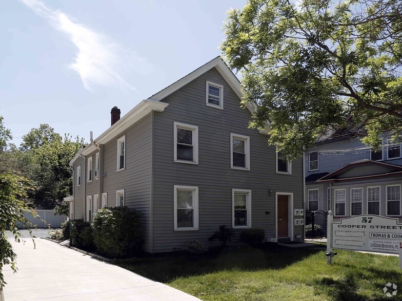 More Photos Of 57 Cooper St, Woodbury Office For Sale