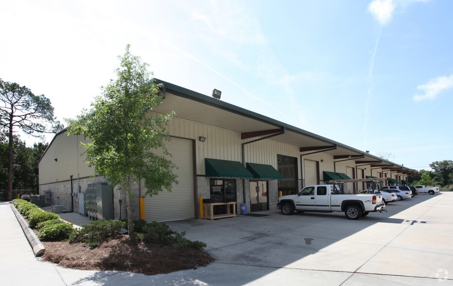 More Photos Of 4640 Subchaser Ct, Jacksonville Warehouse For Sale