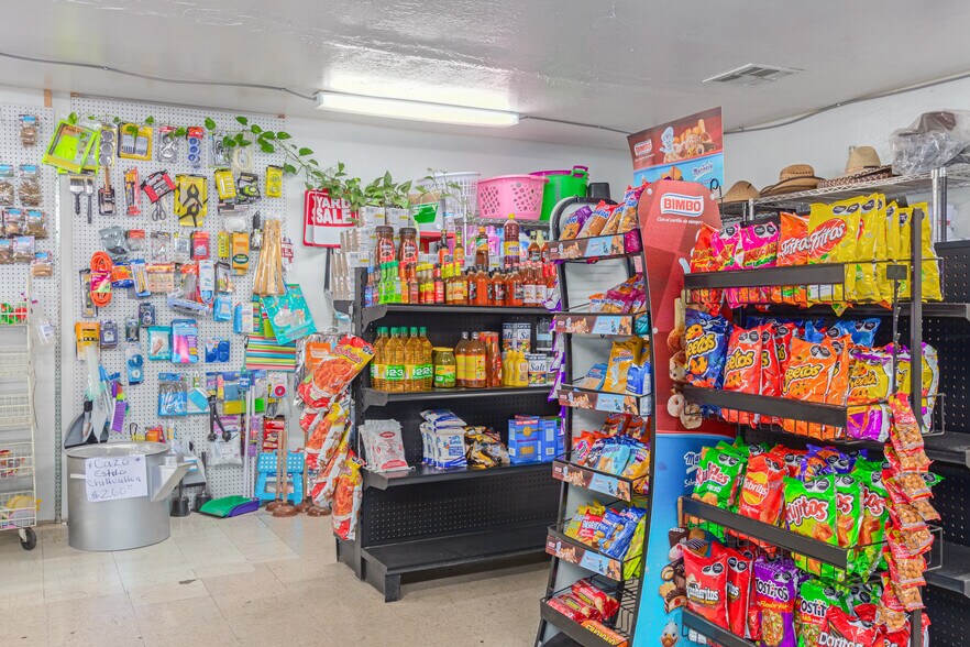 More Photos Of 22030 S Ellsworth Rd, Queen Creek General Retail For Sale