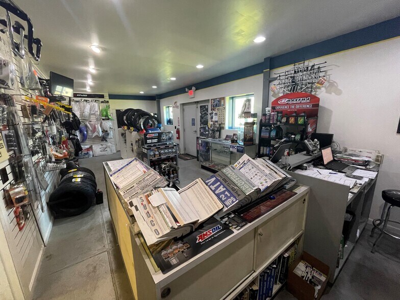 More Photos Of 1898 Williamstown Erial, Erial Warehouse For Sale