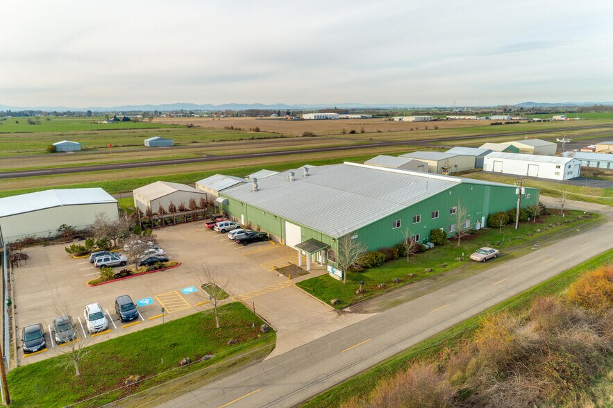 More Photos Of 1620-1720 W Airway Rd, Lebanon Manufacturing For Sale