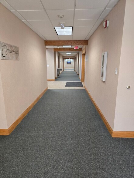 More Photos Of 100 S Spring Ave, Sioux Falls Loft Creative Space For Lease