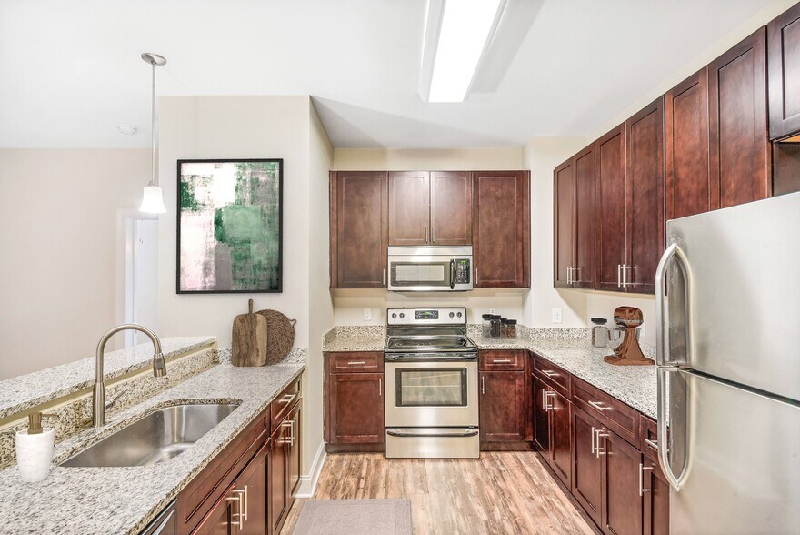 More Photos Of 9336 Kings Parade Blvd, Charlotte Apartments For Lease