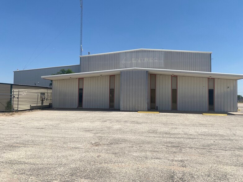 More Photos Of 4003 S County Road 1294, Odessa Warehouse For Lease