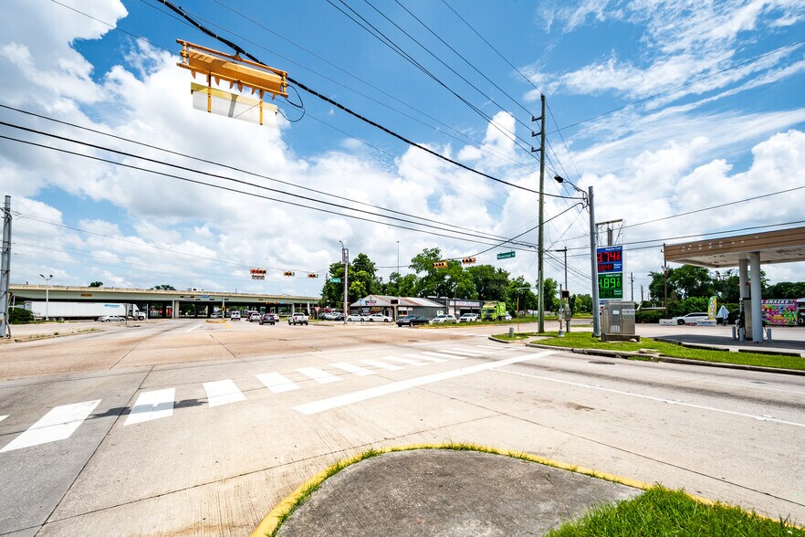 More Photos Of 14214 Eastex Fwy, Humble Land For Sale
