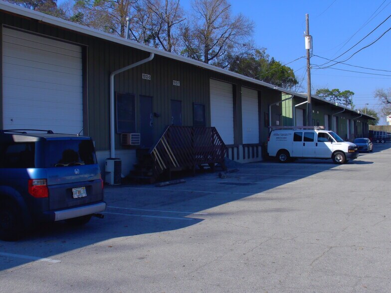 More Photos Of 1510-1520 Capital Cir SE, Tallahassee Unknown For Lease
