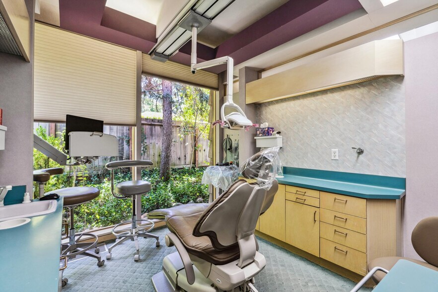 More Photos Of 1802 San Miguel Dr, Walnut Creek Medical For Sale