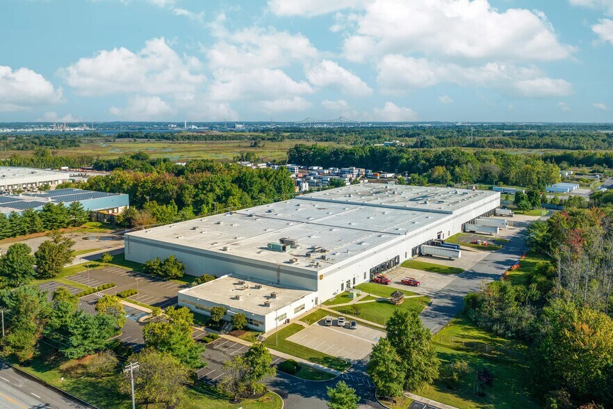 More Photos Of 2303 Center Square Rd, Swedesboro Warehouse For Lease