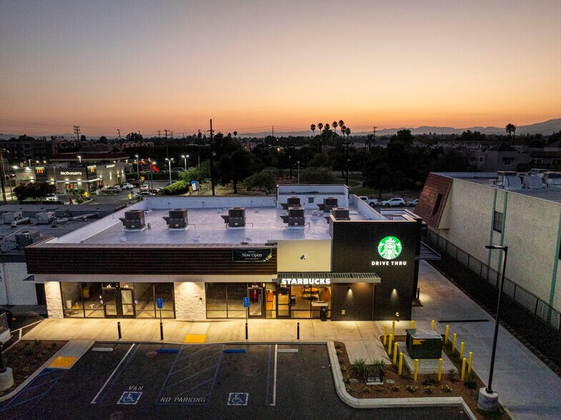 More Photos Of 9110 Van Nuys Blvd, Panorama City Freestanding For Lease