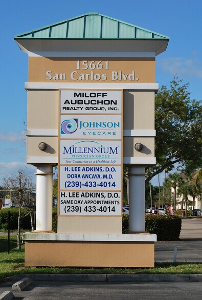 More Photos Of 15661 San Carlos Blvd, Fort Myers Medical For Lease