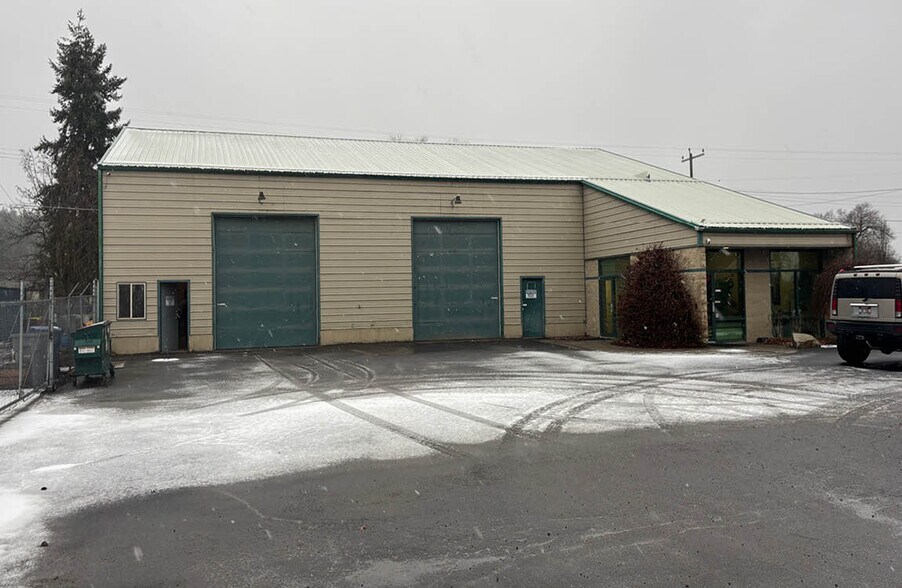 More Photos Of 4228 E Wellesley Ave, Spokane Service For Lease