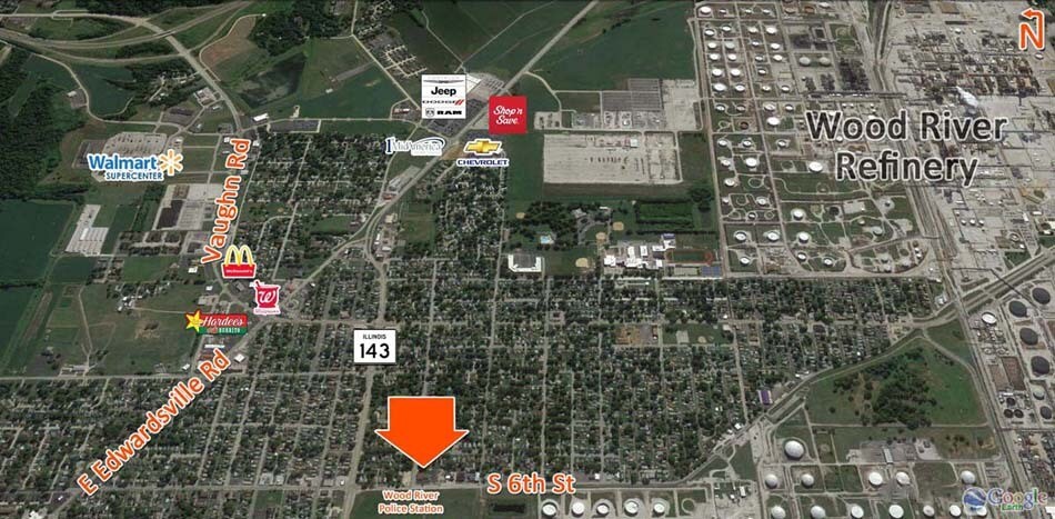 More Photos Of 203 S 6th St, Wood River Office For Sale